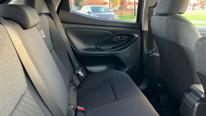 Toyota Yaris 1.5 Hybrid Design 5dr CVT Hybrid Hatchback